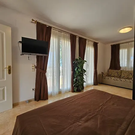 Comas בית נופש *