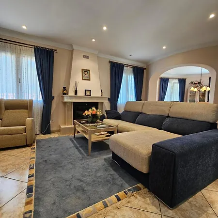 בית נופש Comas דניה